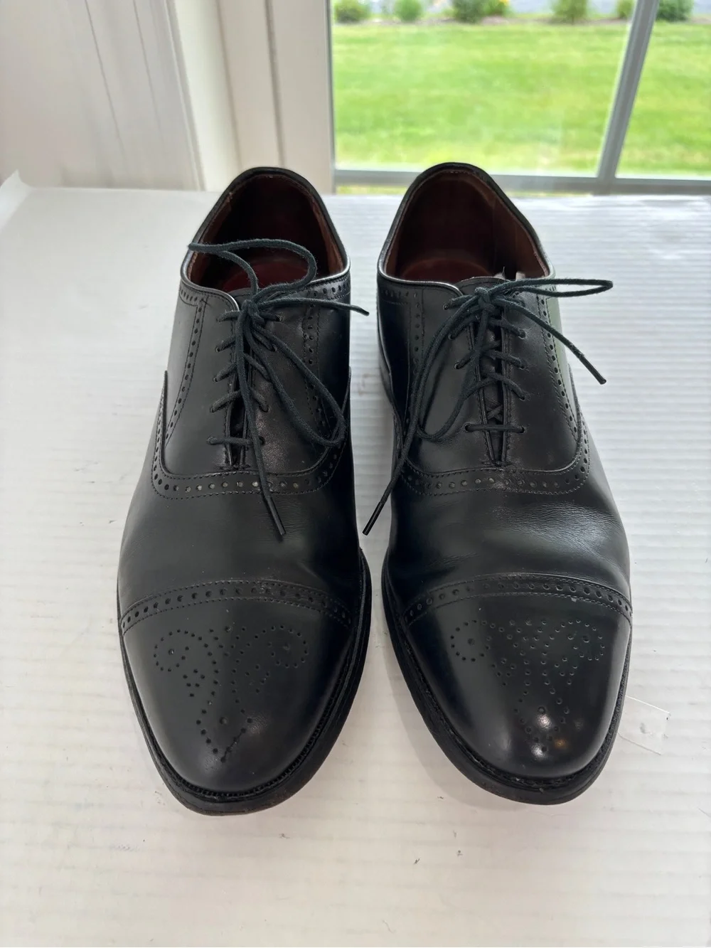 Allen Edmonds Stratton Brouge Cap Toe Oxfords Mens Size 9.5 B Black Leather Sole